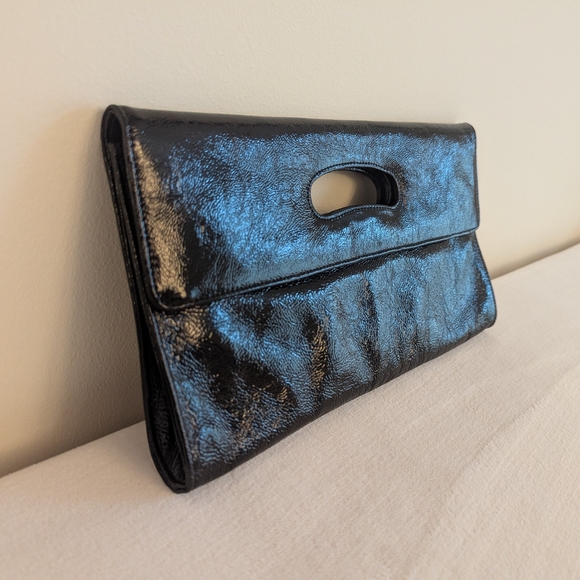 HOBO Black and Blue Clutch